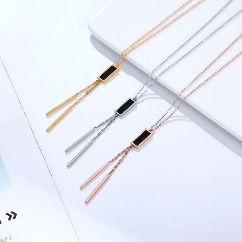 New Arrival  Women's Elegant Black Square Hanging Double Chain Pendant Necklace