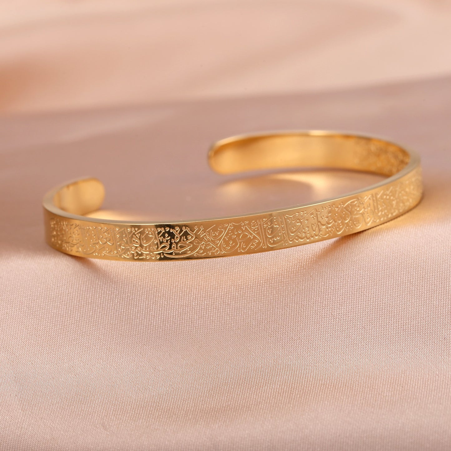 Women Trendy Arabic Bracelet