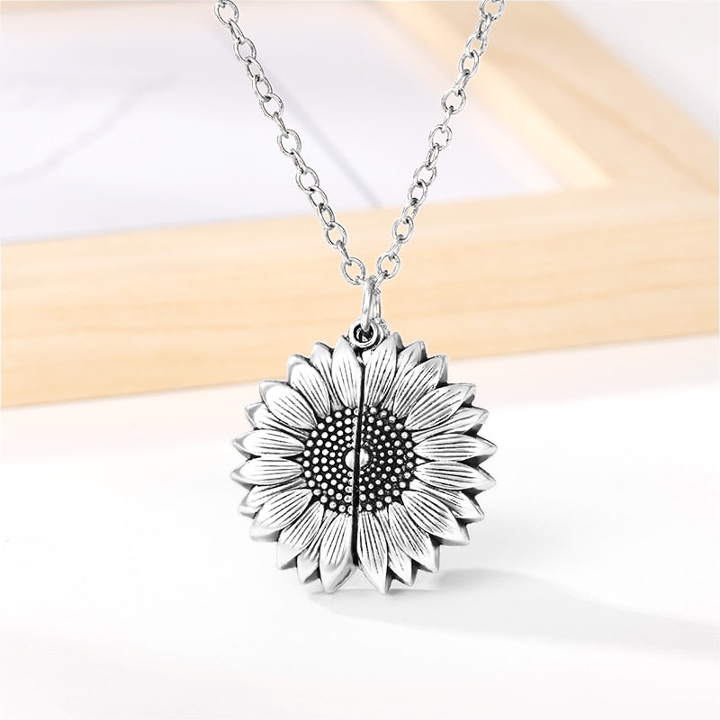 Women's Trendy Necklace