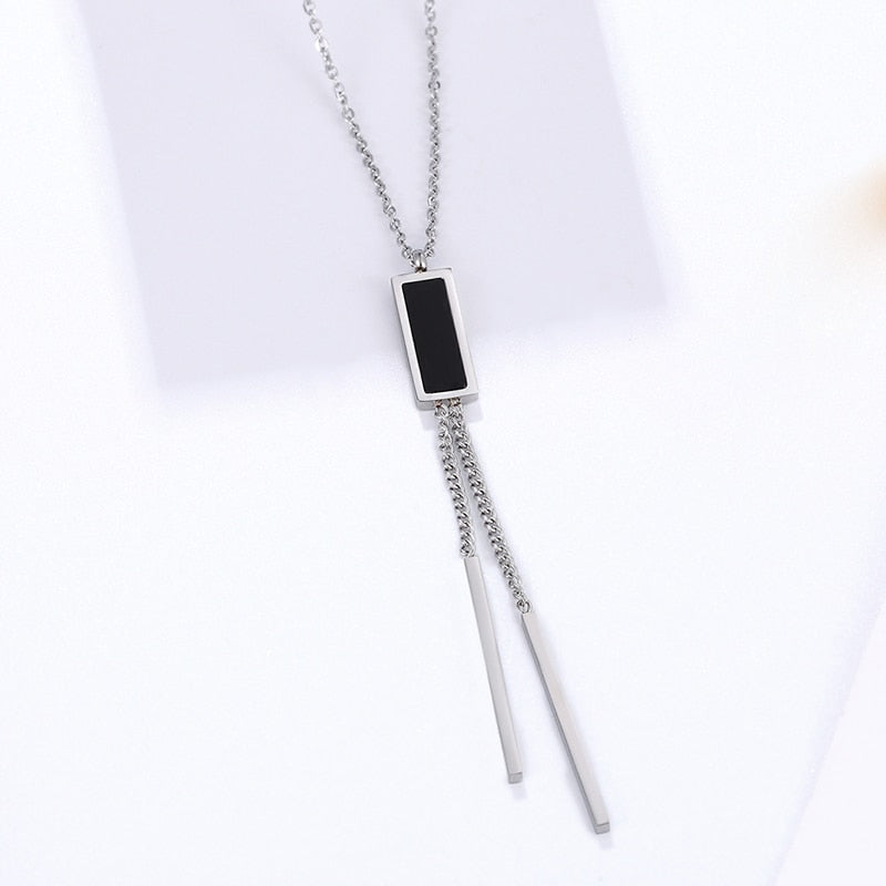New Arrival  Women's Elegant Black Square Hanging Double Chain Pendant Necklace