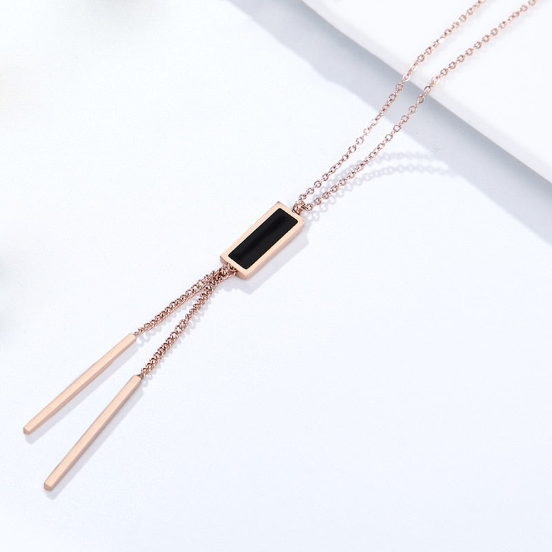 New Arrival  Women's Elegant Black Square Hanging Double Chain Pendant Necklace