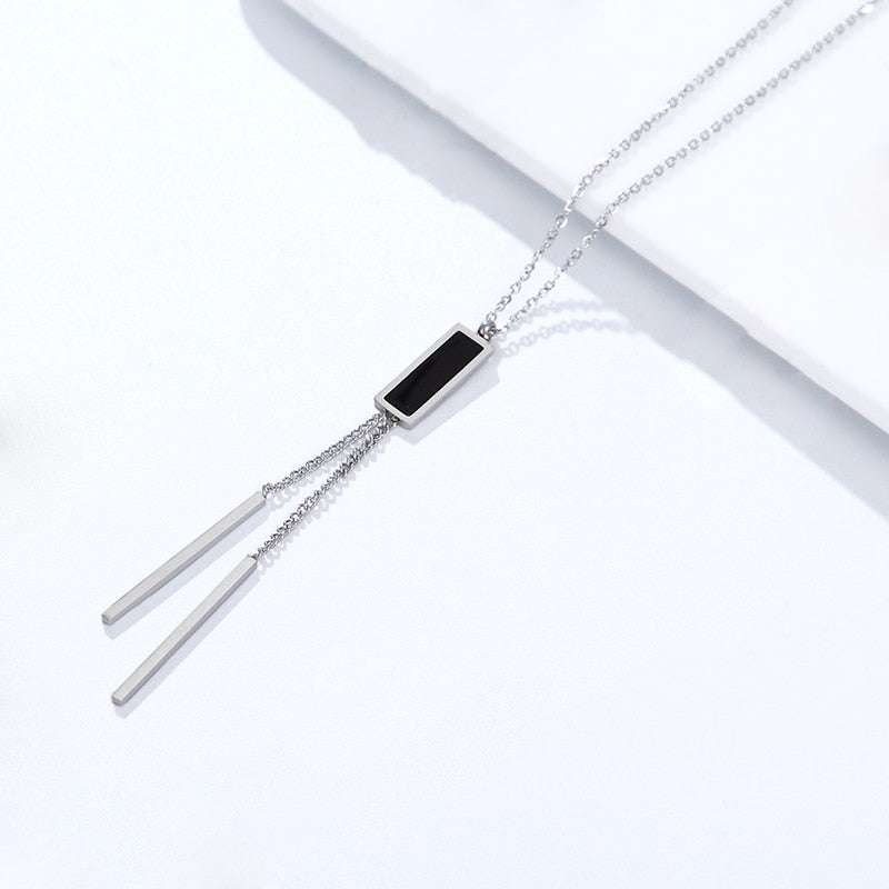 New Arrival  Women's Elegant Black Square Hanging Double Chain Pendant Necklace