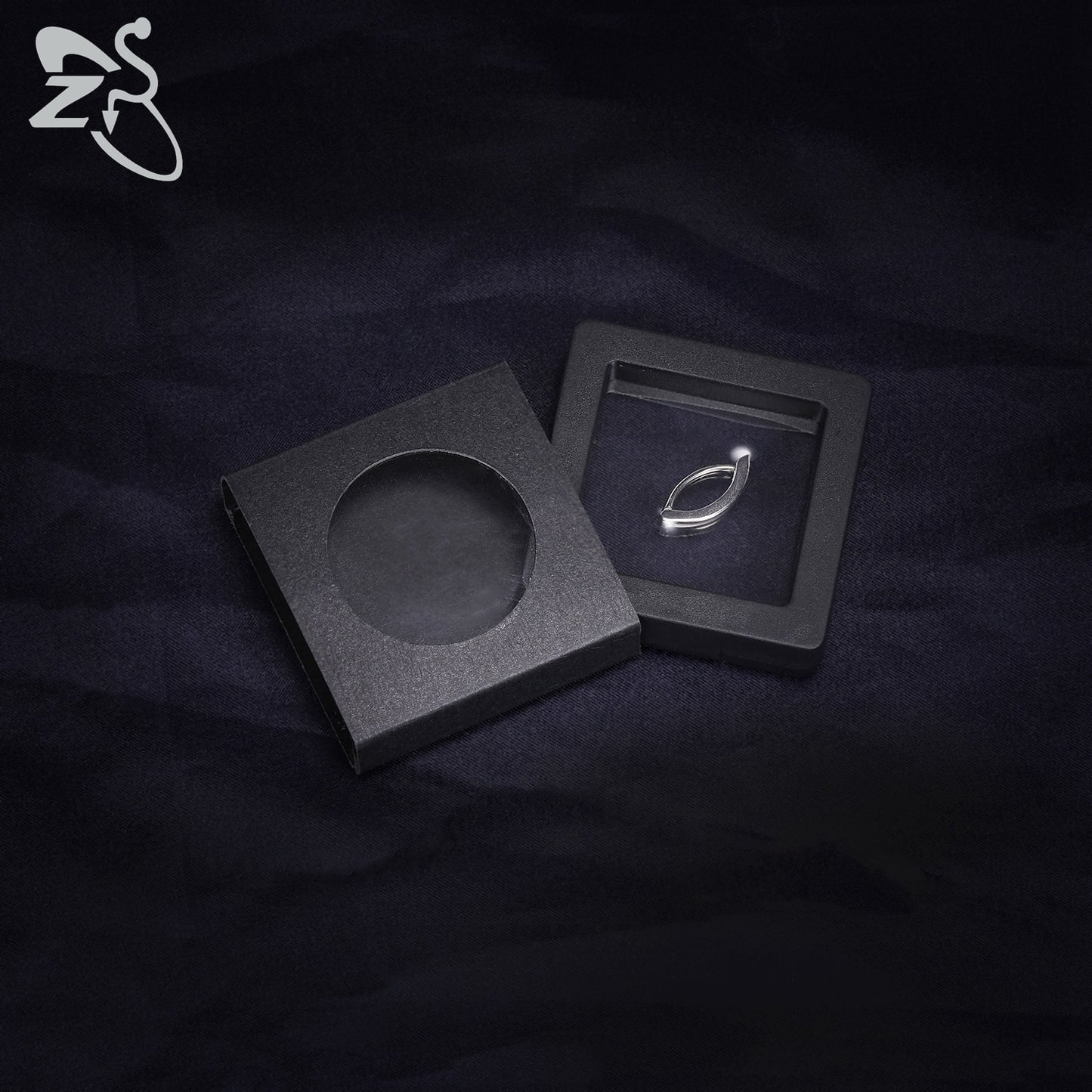 Women's Trendy Navel Piercings