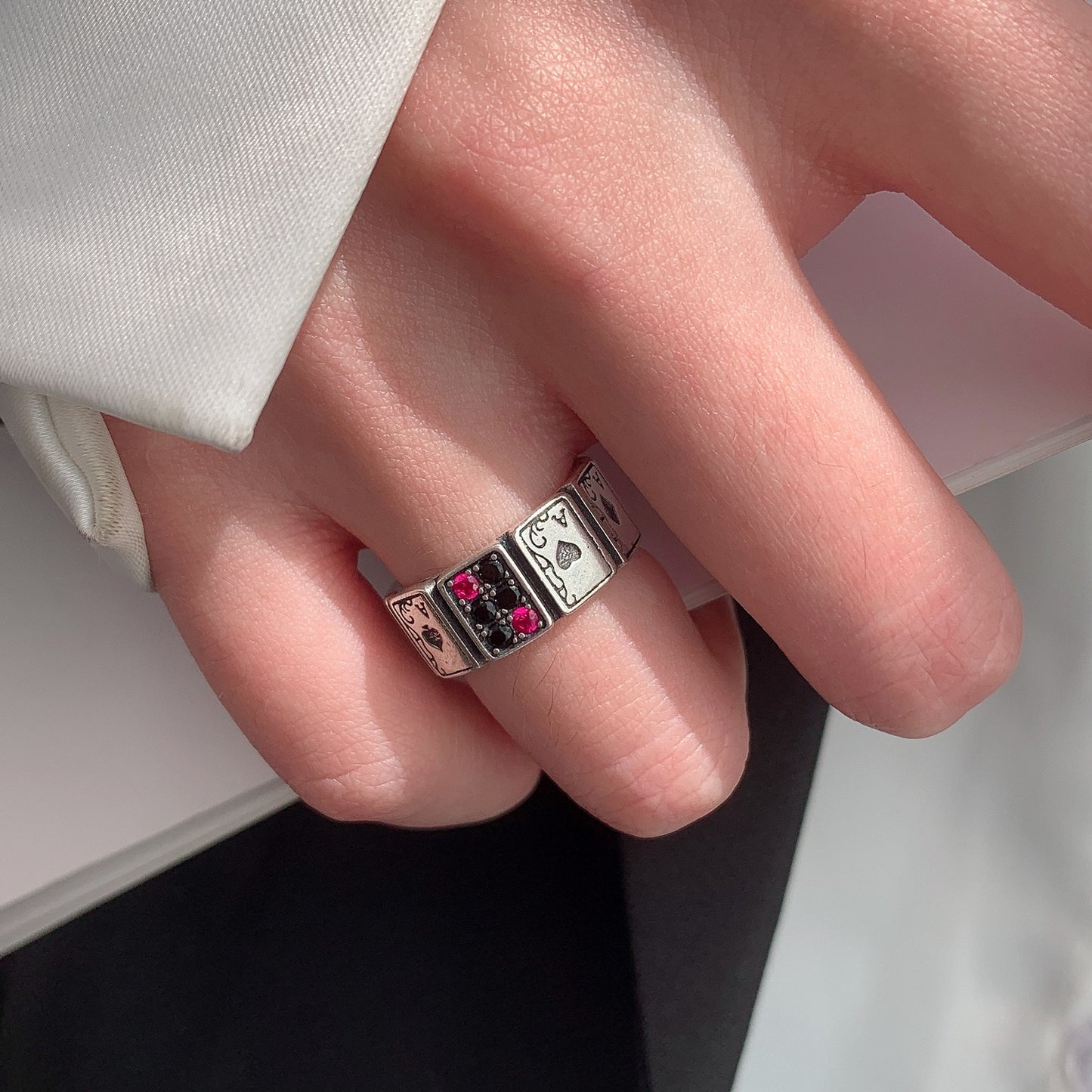 Women' Vintage Style Playing Cards Rings