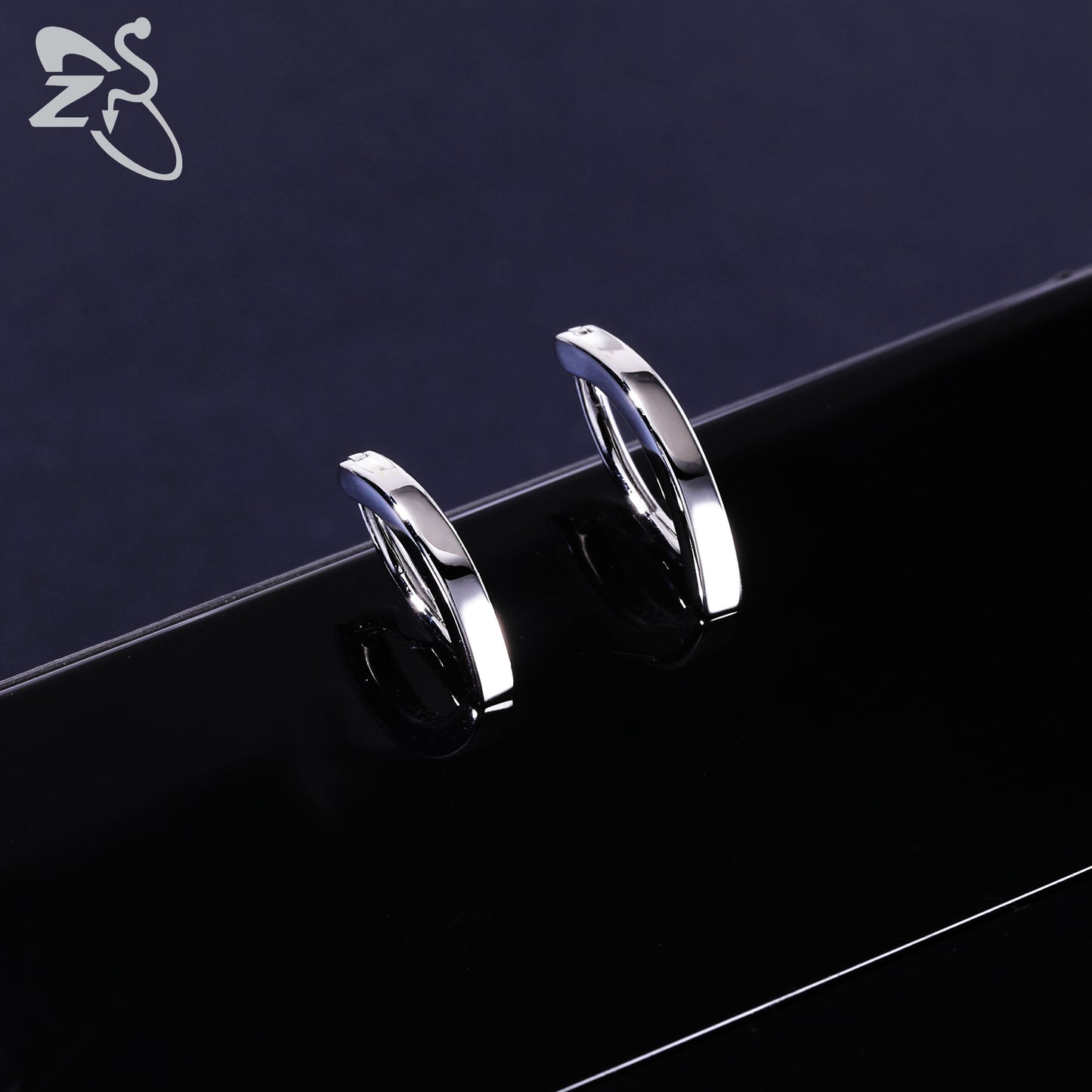 Women's Trendy Navel Piercings