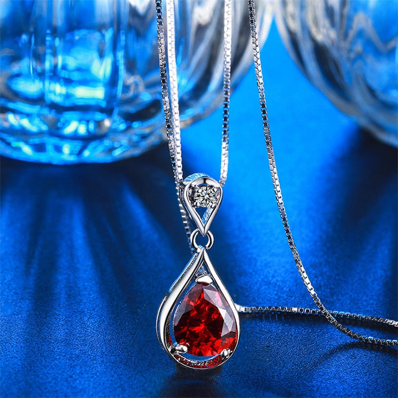 Trendy Women's  Luxury Red Stone Necklace