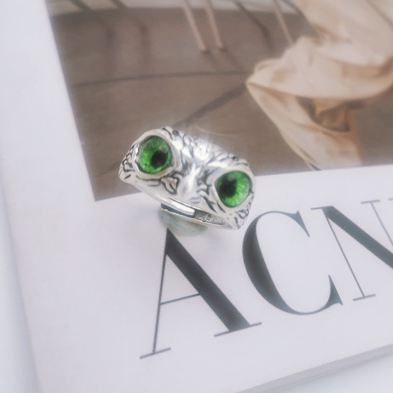 NEW  Resizable Retro Style Owl Ring With Multicolor Eyes